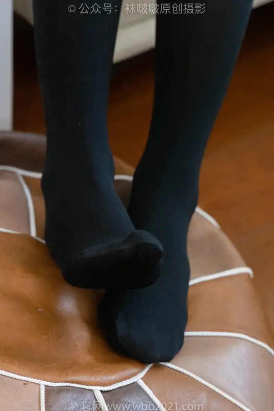 [BoBoSocks袜啵啵] NO.466 糯米-皮鞋、厚黑丝（花絮版） 8