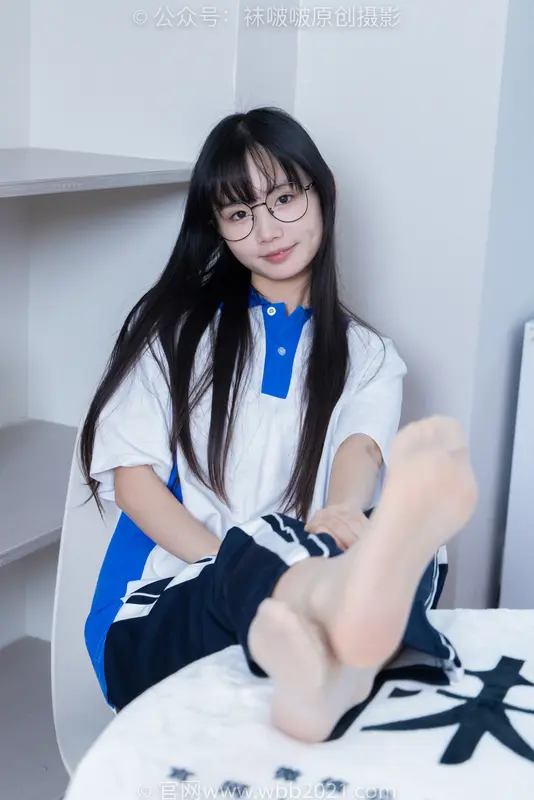 [BoBoSocks袜啵啵] NO.471 甜甜圈-高跟鞋、黑丝（脚尖微加固款）、短肉丝（脚尖加固款）、裸足、校服裤里丝（花絮版） 3